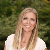 Liesl McConchie's profile photo